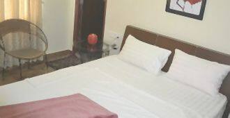 Hotel Block A Room, Hyderabad 3